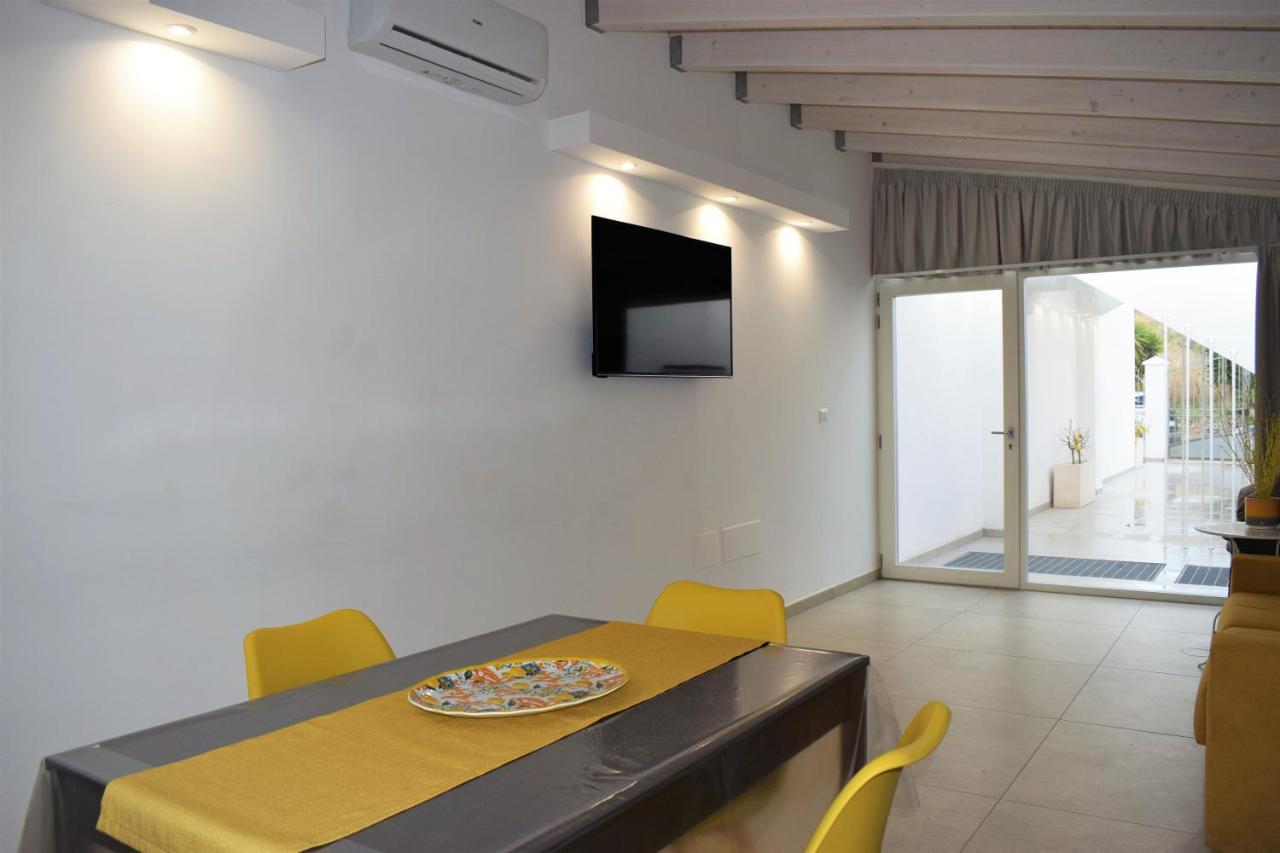 Casa Vacanze Filieri Santa Maria al Bagno Exterior foto